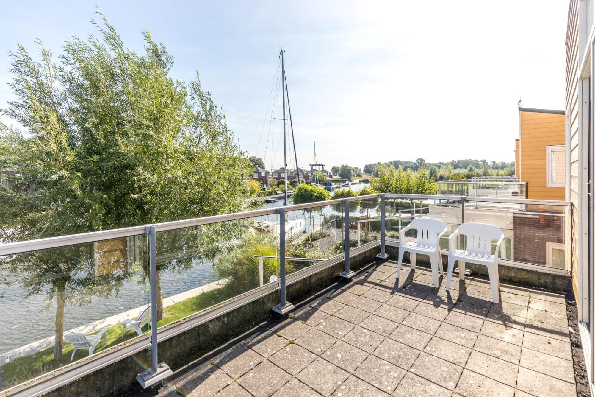 Nautic Rentals - Marinapark Oude-Tonge Exterior foto