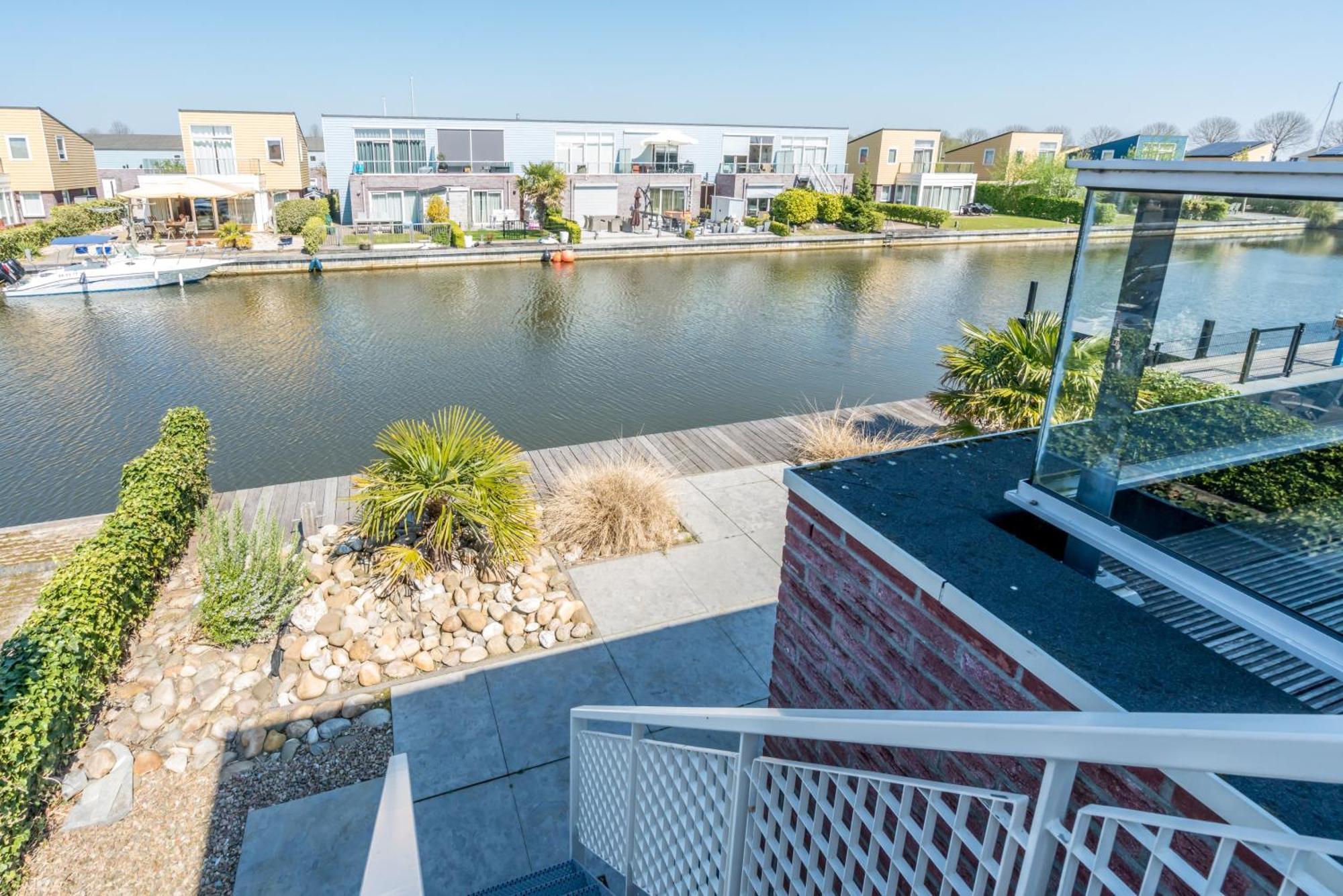 Nautic Rentals - Marinapark Oude-Tonge Exterior foto