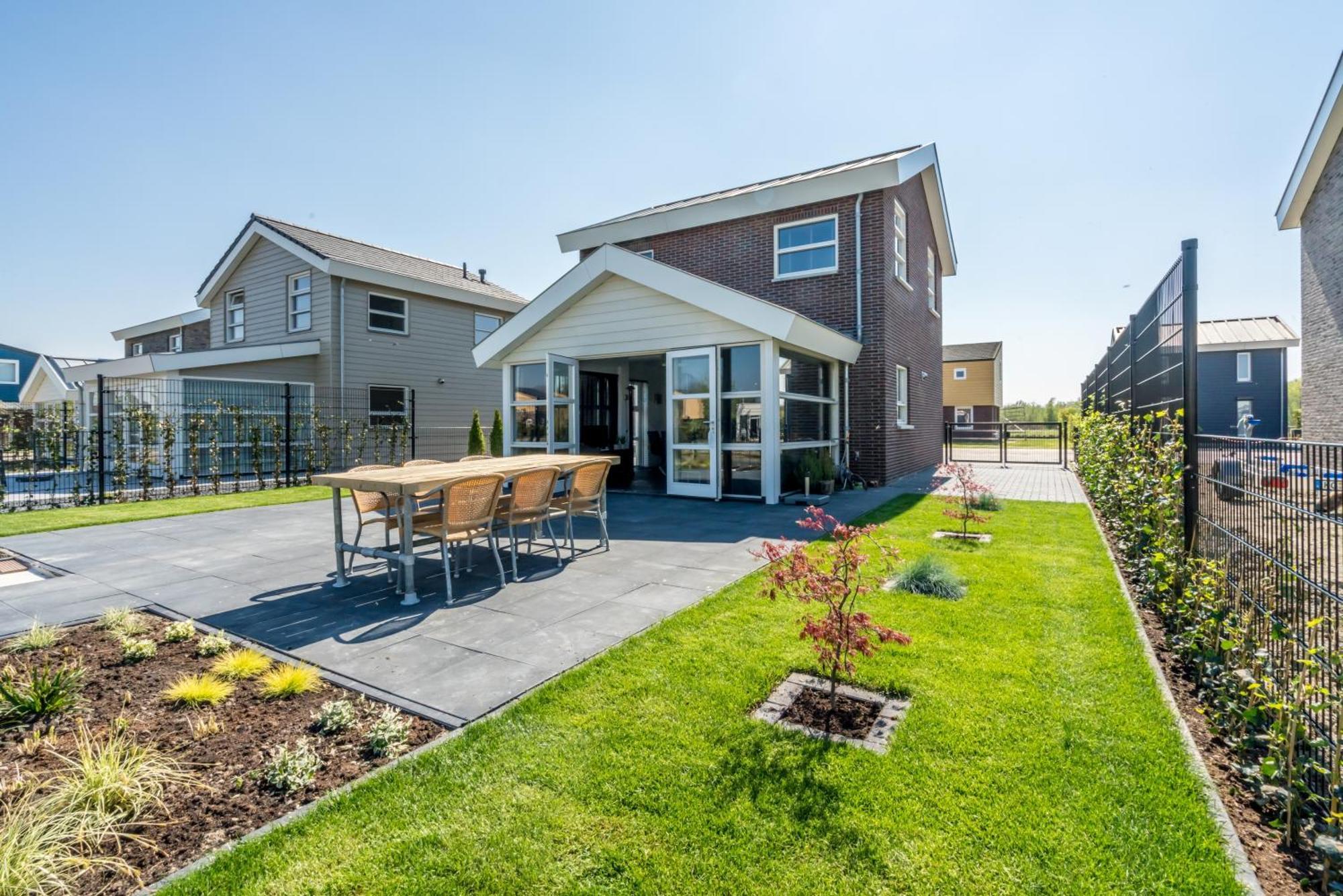 Nautic Rentals - Marinapark Oude-Tonge Exterior foto